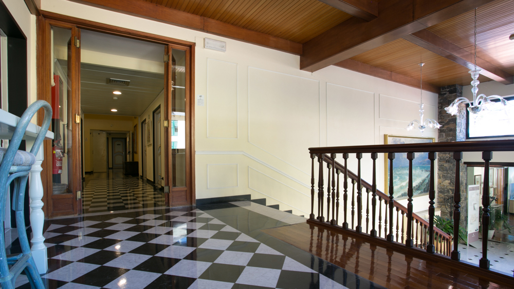 gallery-img
